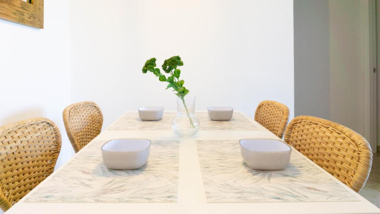 Carvajal Apartment Parking Malaga Benalmadena Bagian luar foto